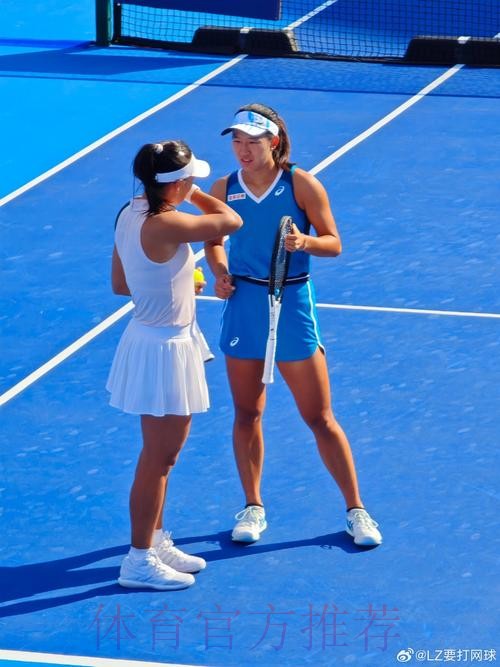 郭涵煜/姆拉德诺维奇首次搭档收获女双冠军